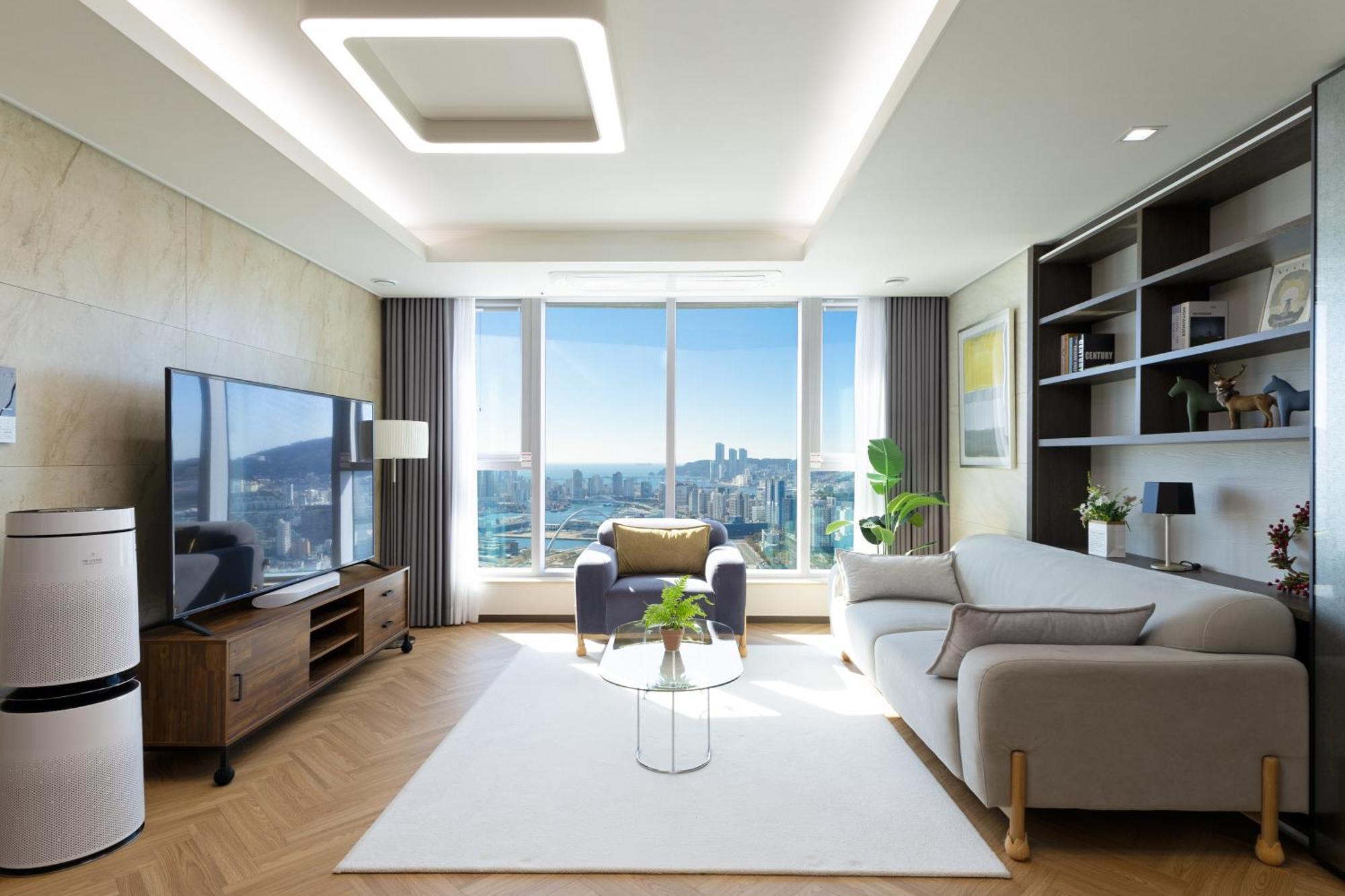Brown Suites Busan Station Exterior foto